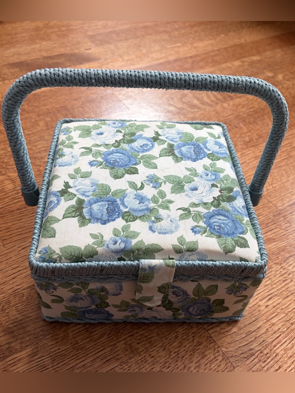 Vintage Floral Quilted Fabric Sewing Box Basket Blue Cottagecore Country Chic